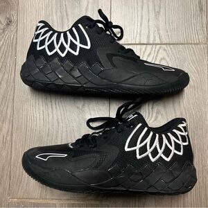 MB.01 Lo ‘Team Colors - Black’ Size 10